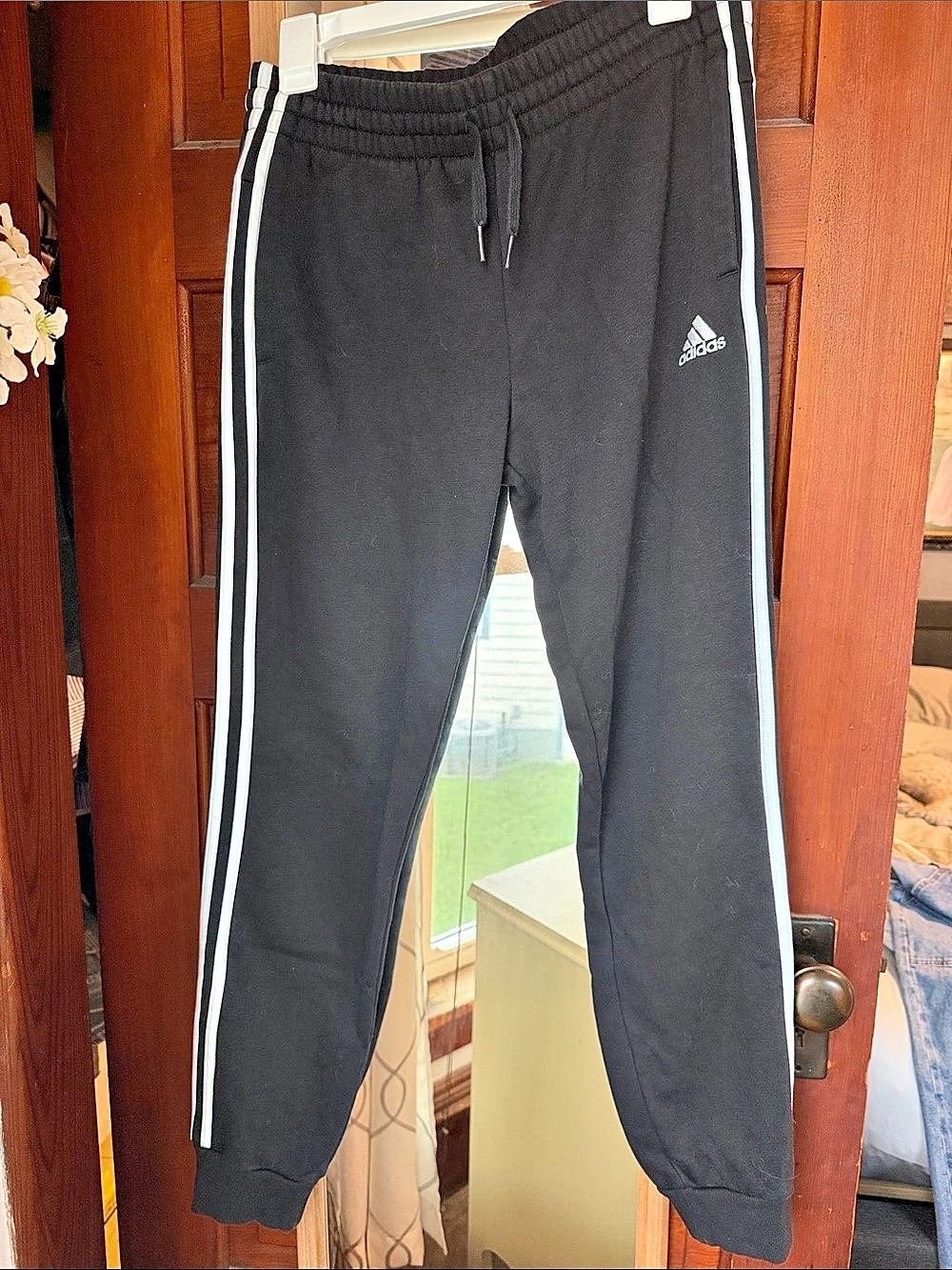 adidas Essentials 3-Stripes Fleece Pants Women’s Black Size Medium